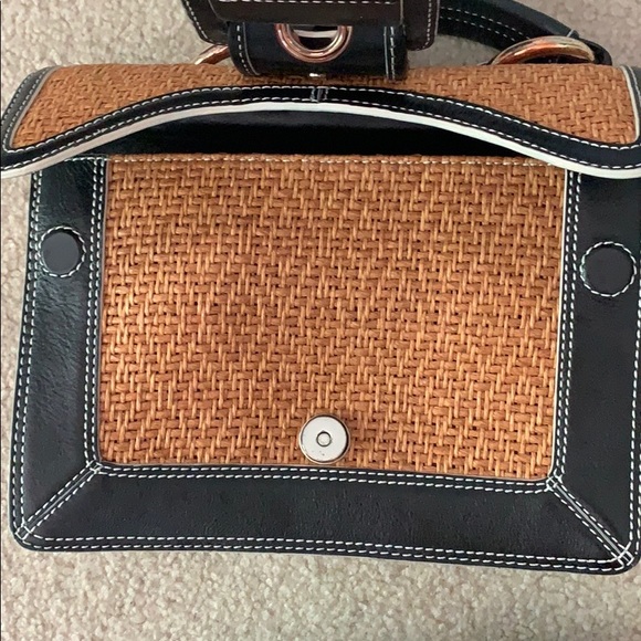 Maxx New York Straw Purse - Picture 4 of 6